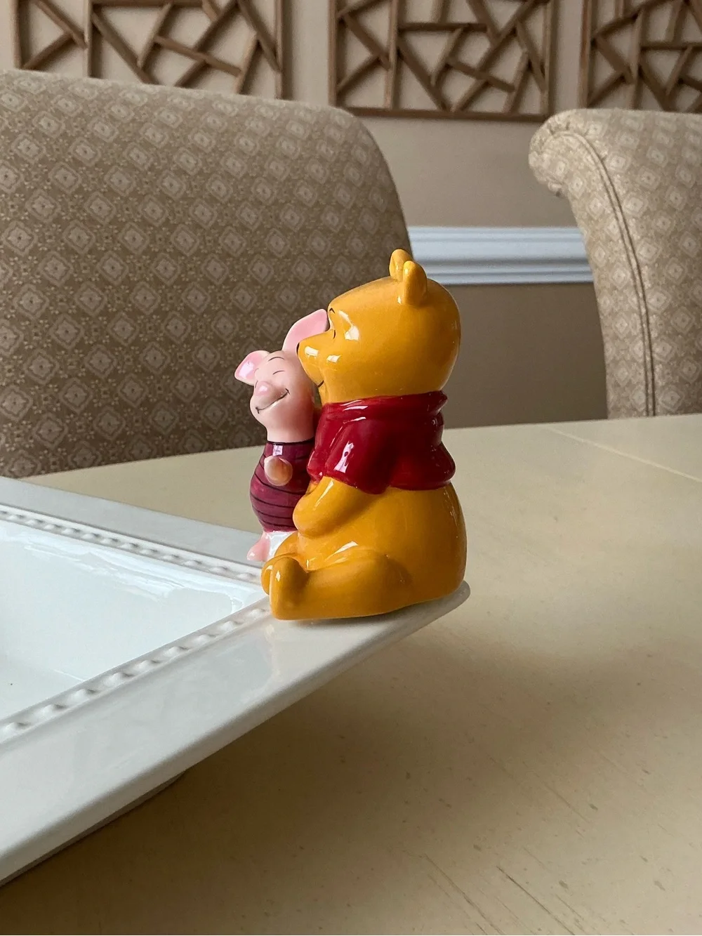 Winnie The Pooh & Piglet Platter Decoration